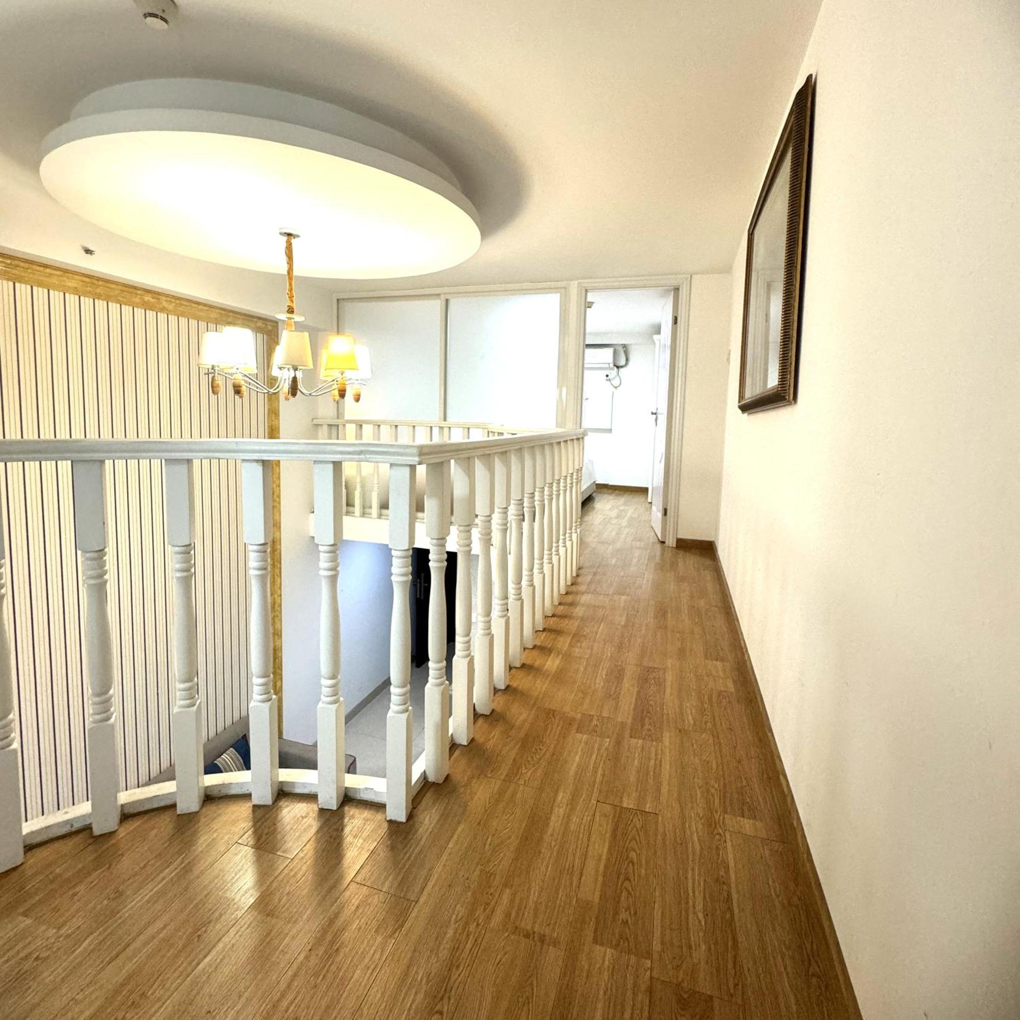 April Fair Duplex Guagnzhou South Railway Station Min Jie Branch