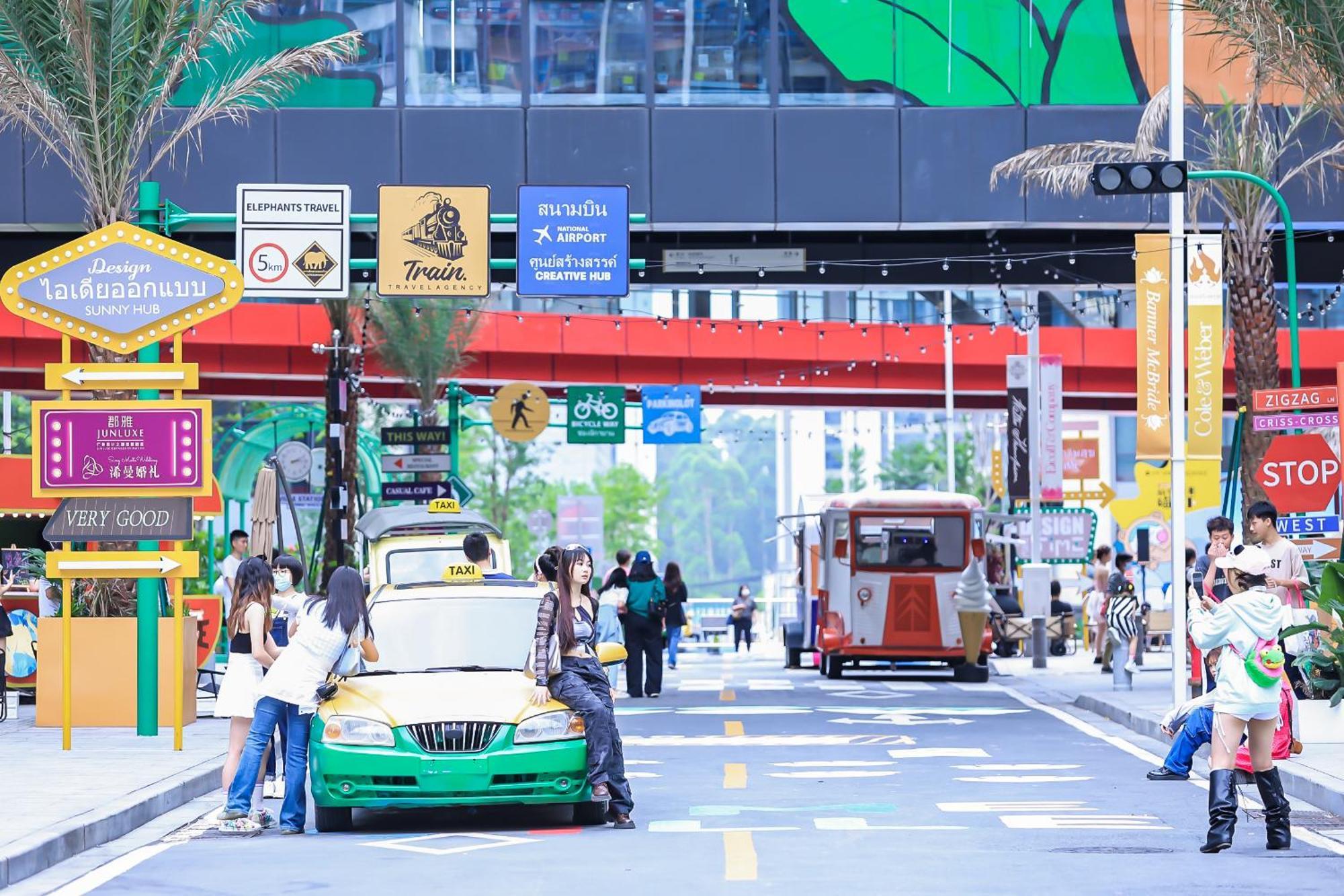 Hotel Wyndham Huangbian Metro Branch - Free Shuttle Bus To Fair