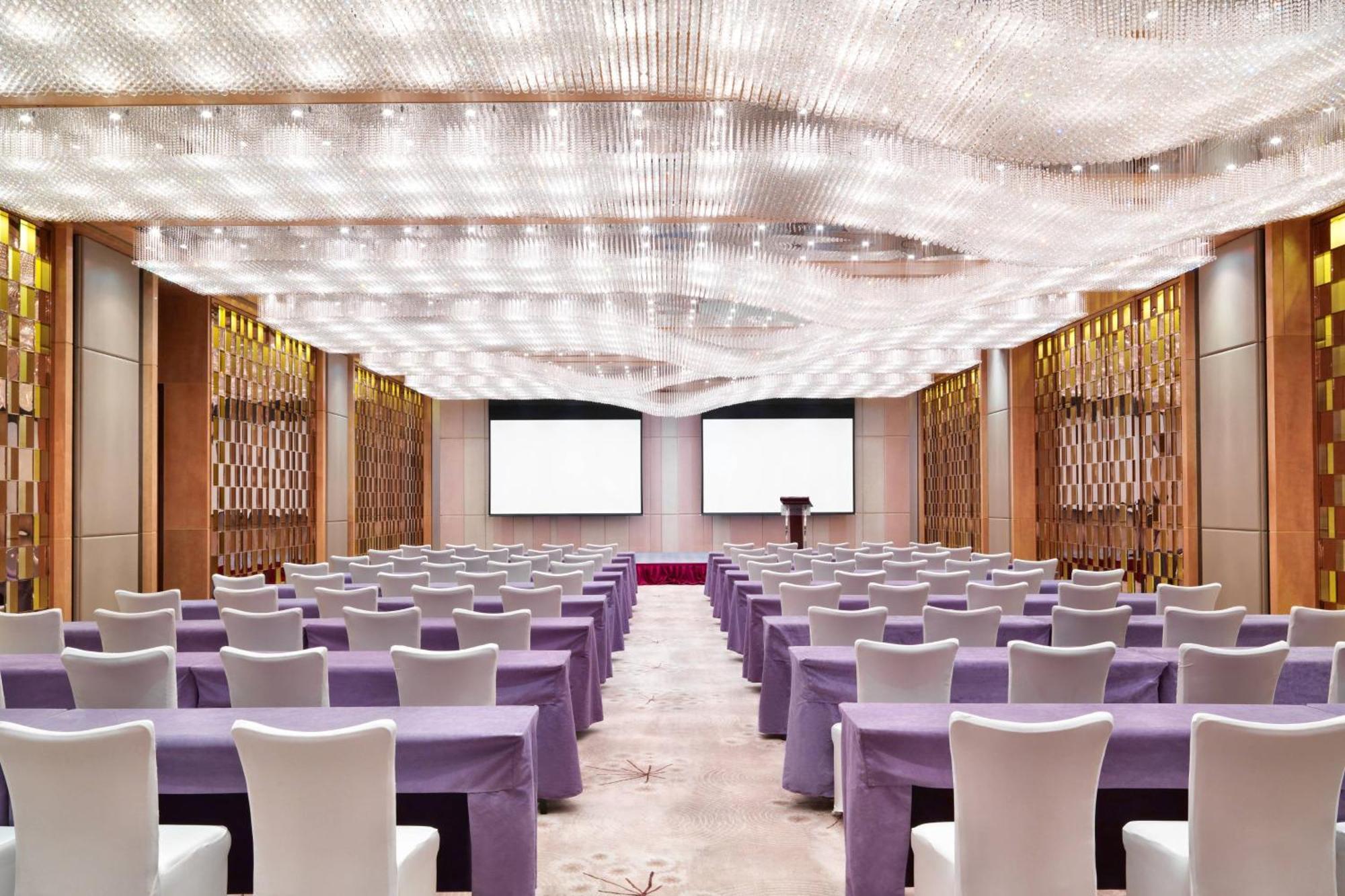 Four Points By Sheraton Guangzhou, Dongpu Tianhe Hotel 5*