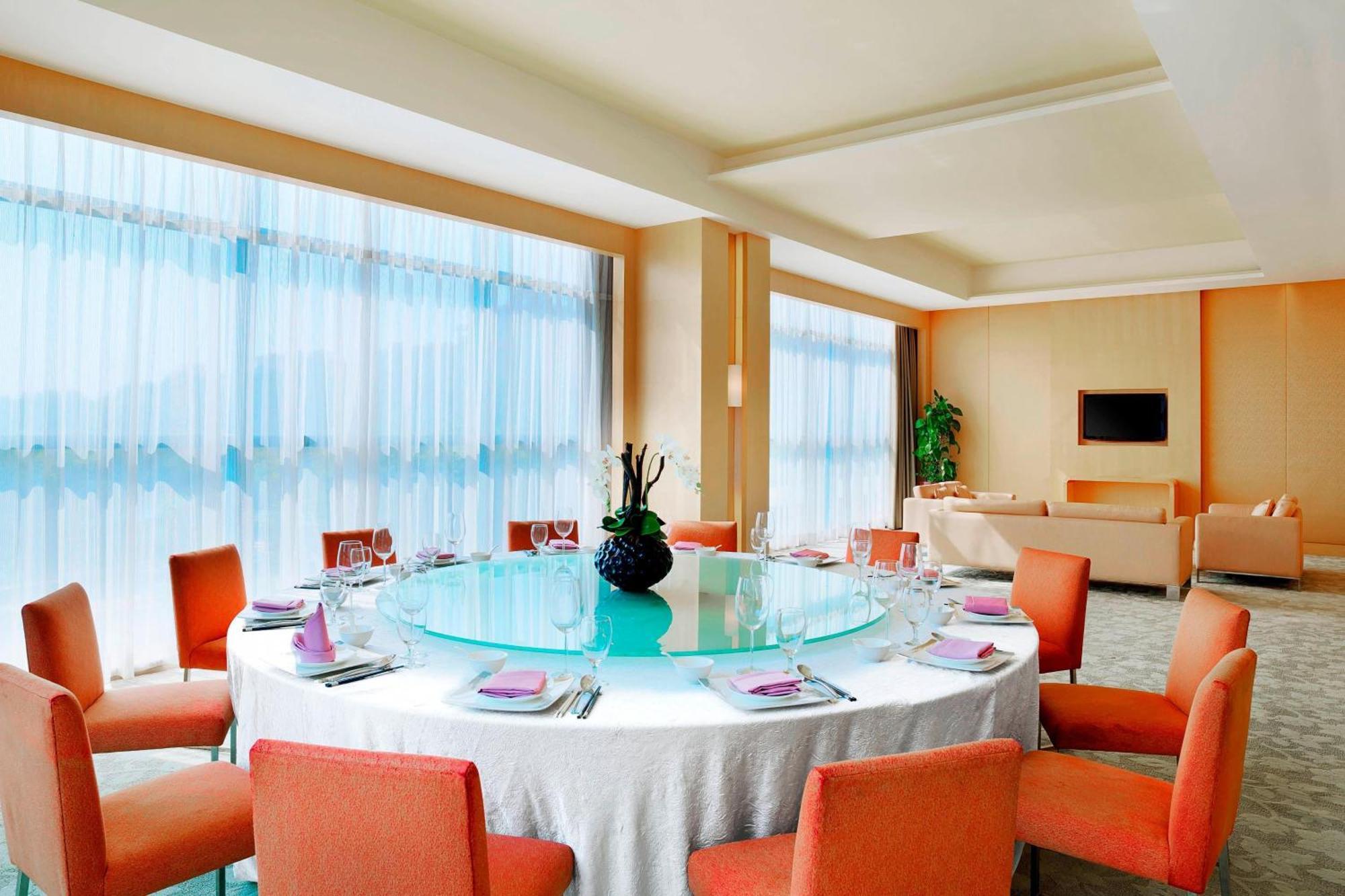 Four Points By Sheraton Guangzhou, Dongpu Tianhe Hotel 5*