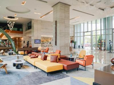 Hotel Junluxe Science City-free Shuttle Bus Service To Fair Guangzhou