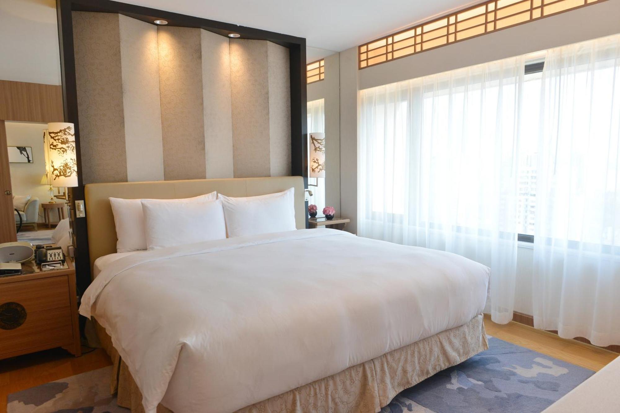 Hotel The Garden Guangzhou: Exhibition Center Shuttle & Fair Services Guangzhou
