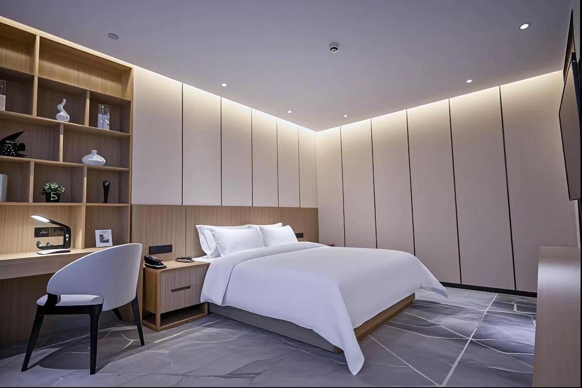 Hotel Paco Baiyun Airport Liantang Metro Guangzhou