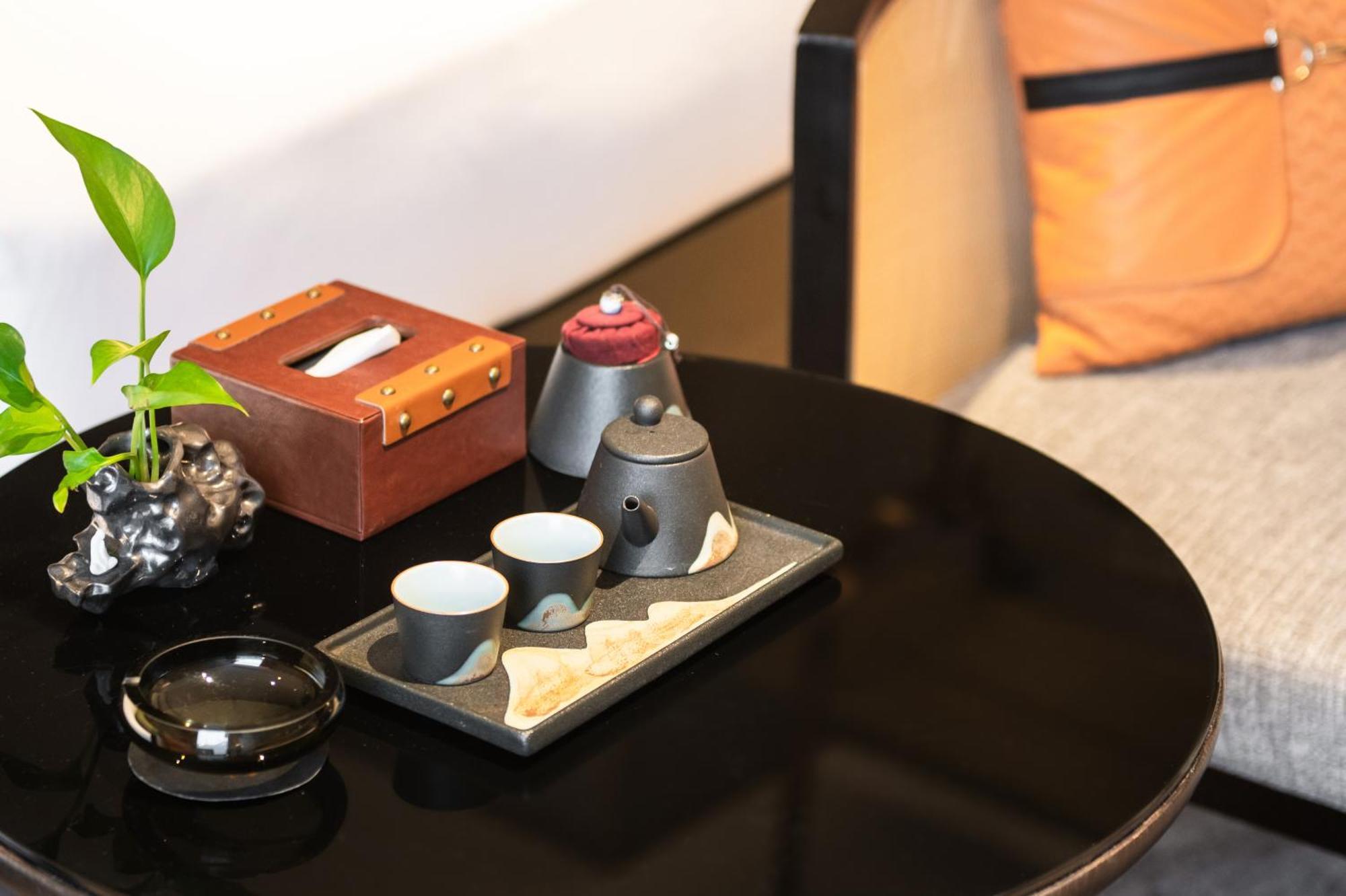 Hotel Arthur Luogang Xiangang Metro Guangzhou-free Shuttle Bus For Fair&free Breakfast And Afternoon Tea Guangzhou