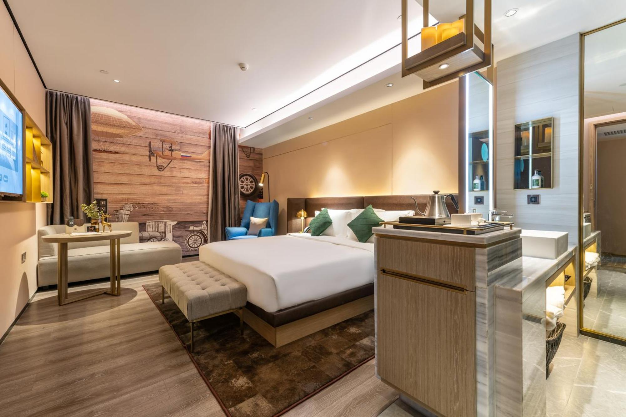 Hotel Echarm International Ouzhuang Metro Station Branch - Free Deliver Service To Fair Complex During Fair Period 4*