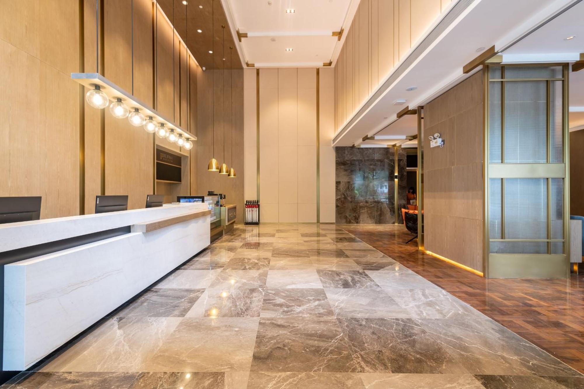 Hotel Echarm International Ouzhuang Metro Station Branch - Free Deliver Service To Fair Complex During Fair Period