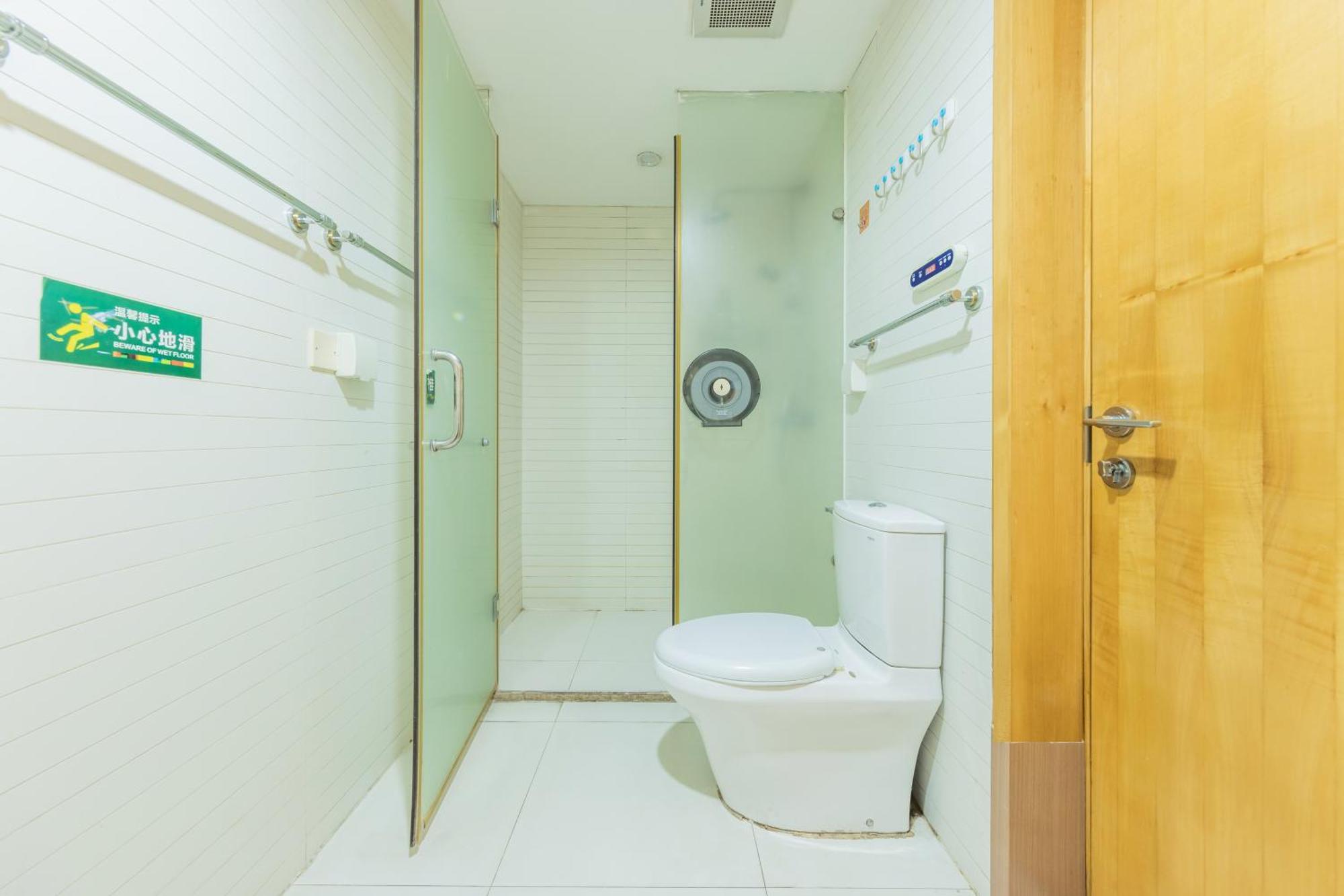 Apartment Lavande International Us Consulate General Zhujiang New Town Metro Branch - Free Shuttle Bus To Fair Complex During Fair Period & Free Vpn Internet Access 3*