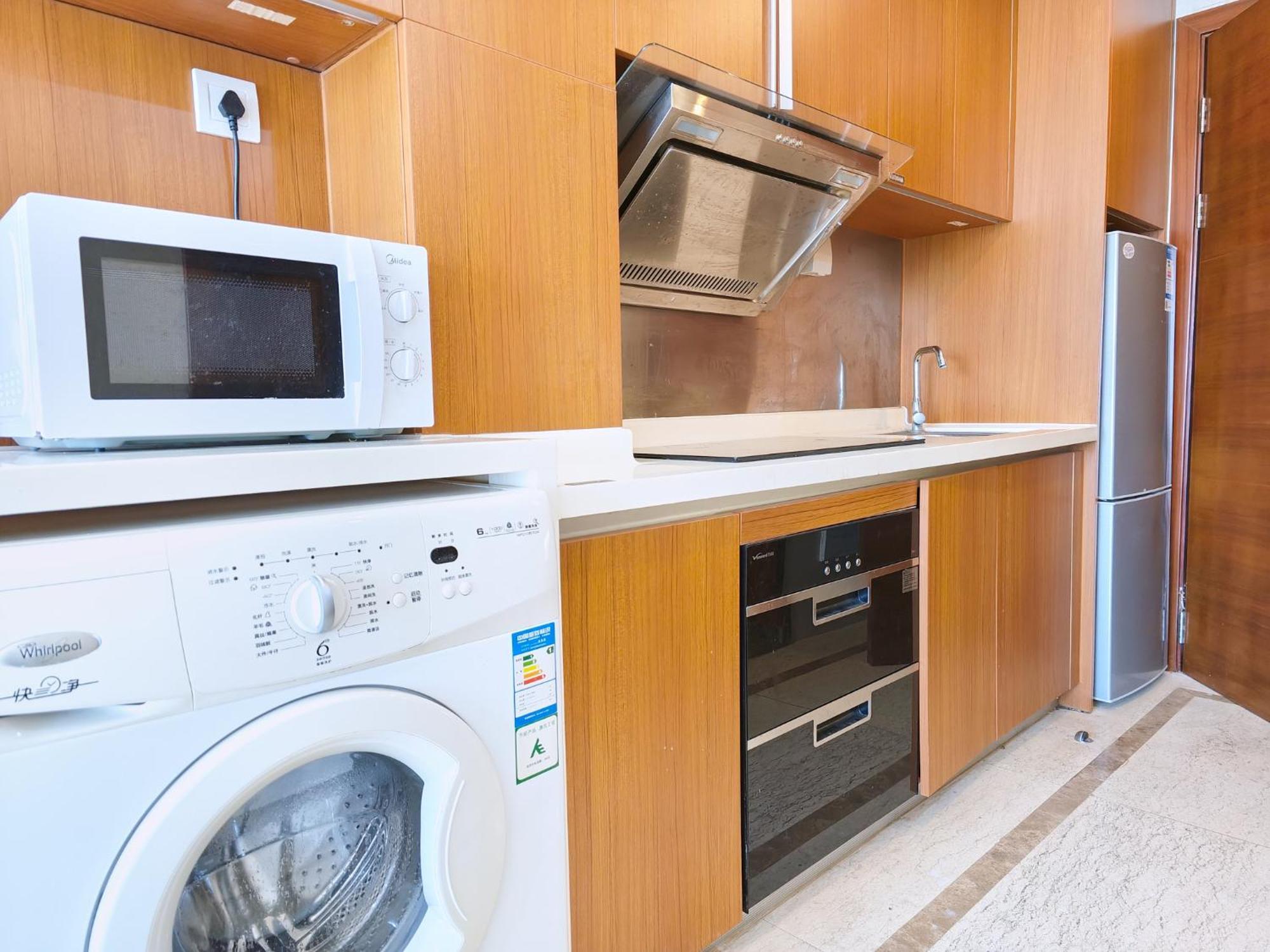 Yoyo International Apartment