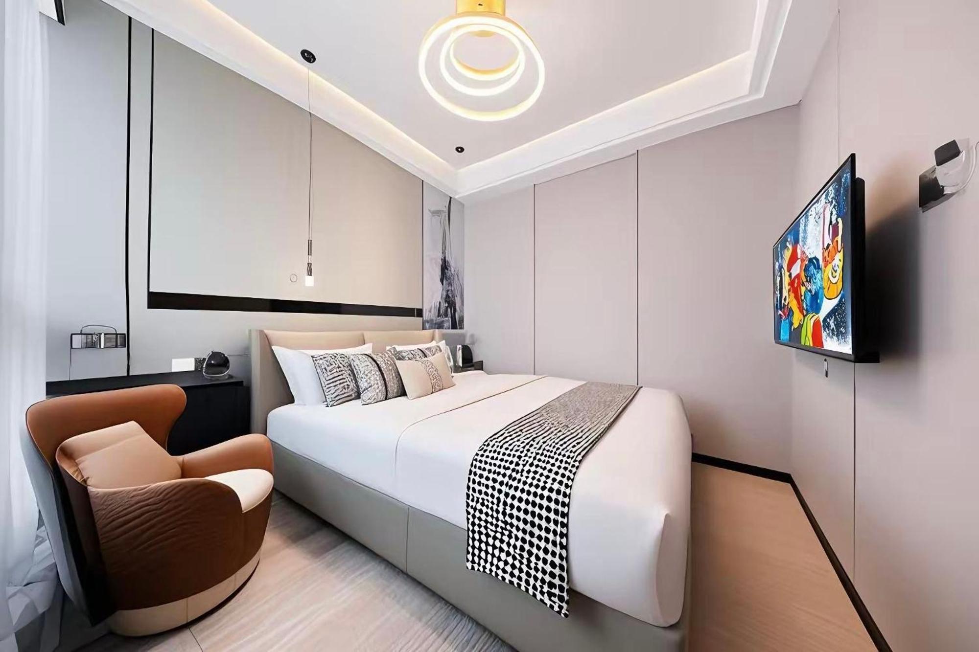 Yun Jin View - Taikoo Hui Zhujiang New Town Tianhe Sports Center