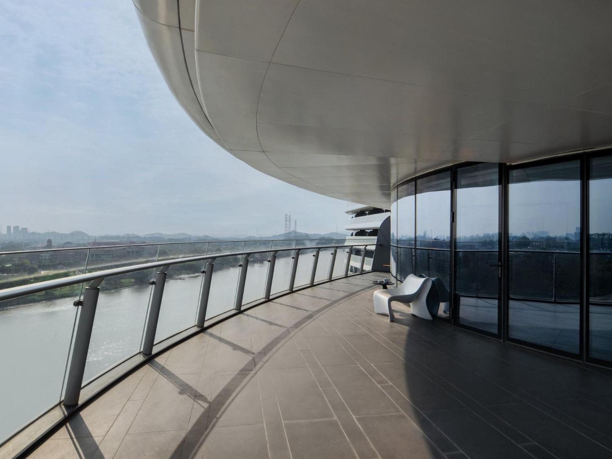 Vignette Collection The Xanadu Guangzhou, An Ihg Hotel - -Free Canton Fair Shuttle Bus During Canton Fair Hotel Guangzhou