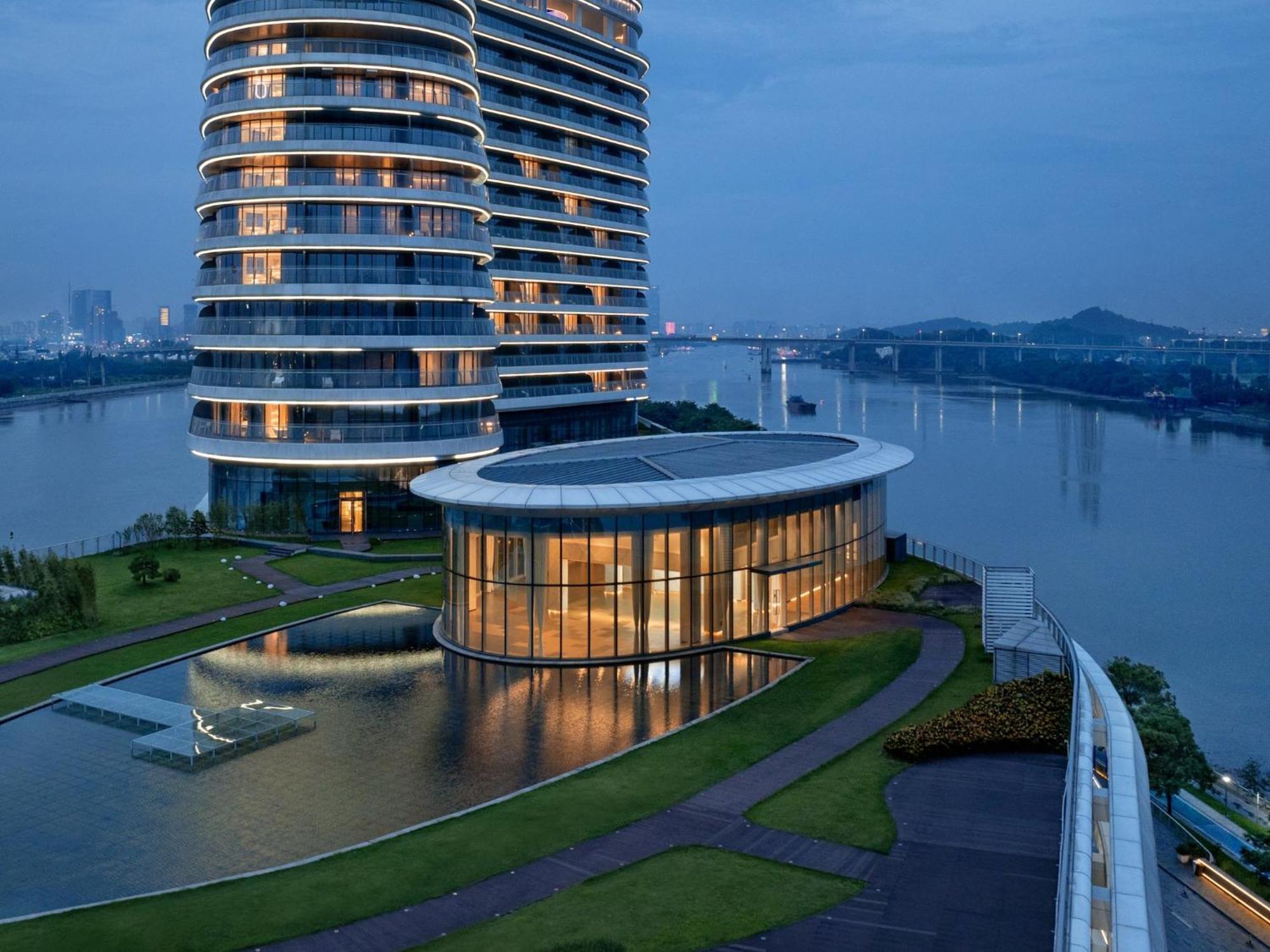 Hotel Vignette Collection The Xanadu Guangzhou, An Ihg Hotel - -Free Canton Fair Shuttle Bus During Canton Fair