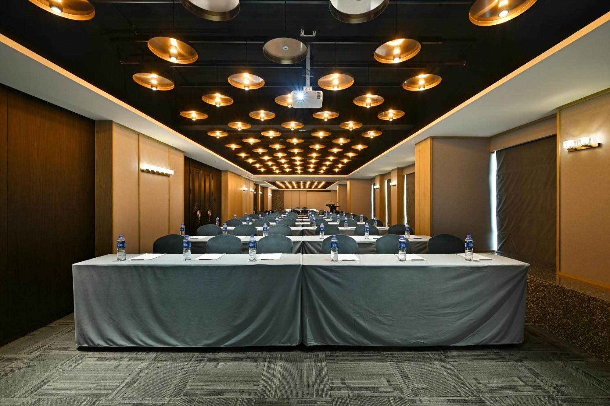 Hotel Arthur Luogang Xiangang Metro Guangzhou-free Shuttle Bus For Fair&free Breakfast And Afternoon Tea Guangzhou