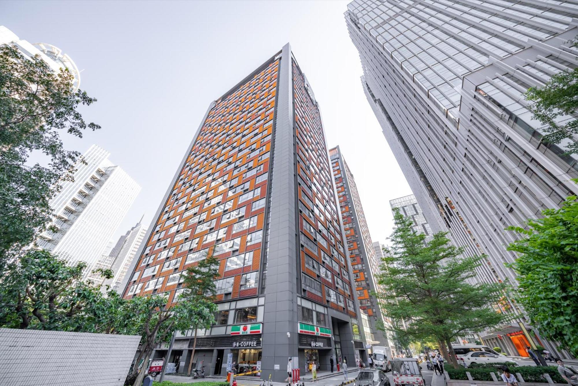 Hotel Yu Manju High-floor Huge-screen Audiovisual Hotel-guangzhou Tower Zhujiang New Town Sports West Road Branch
