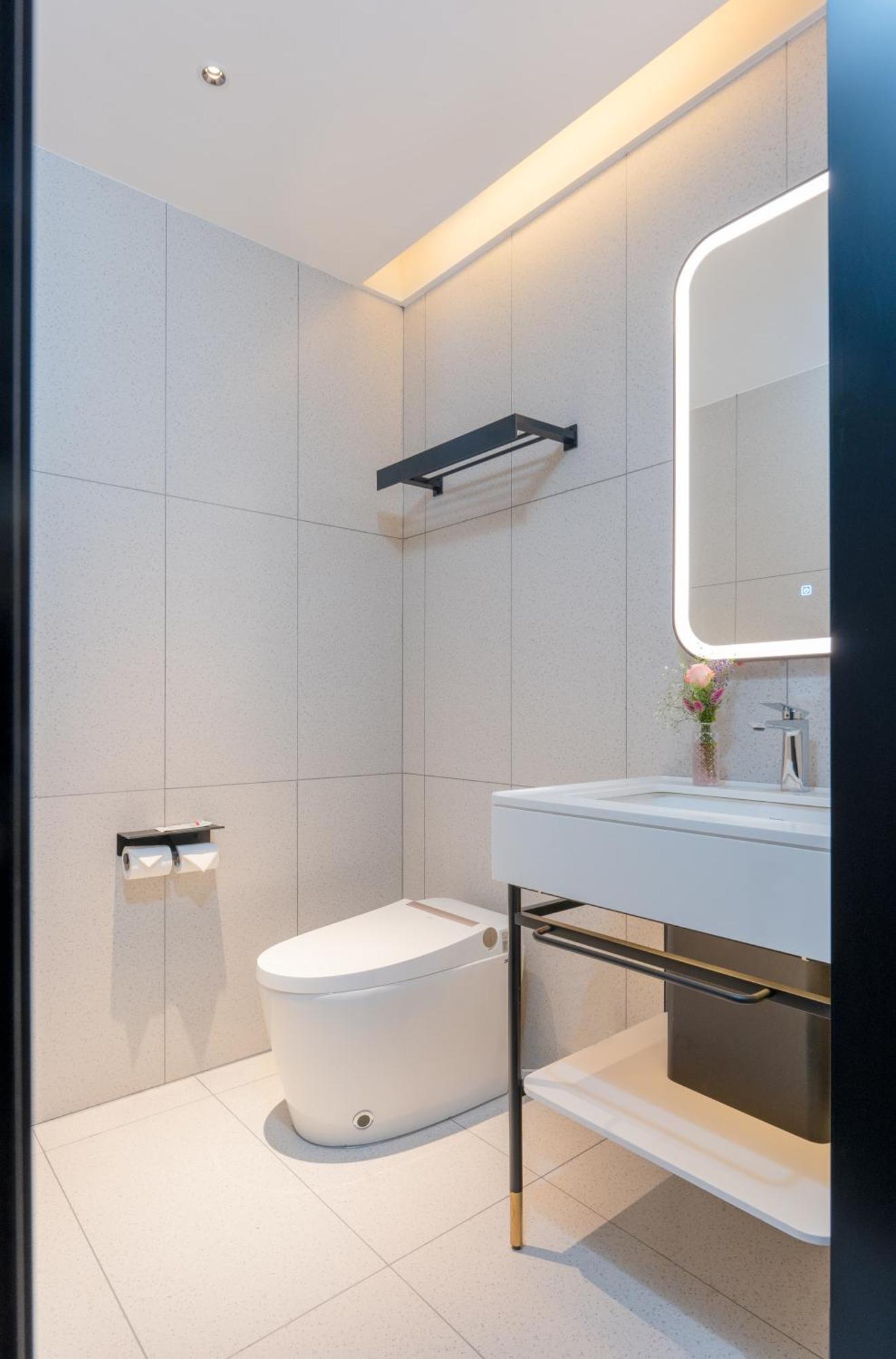 Hotel Echarm International Baiyun International Airport Qingbu Metro Branch - Free Deliver Service To Baiyun International Airport & Free Deliver Service To Fair Complex During Fair Period