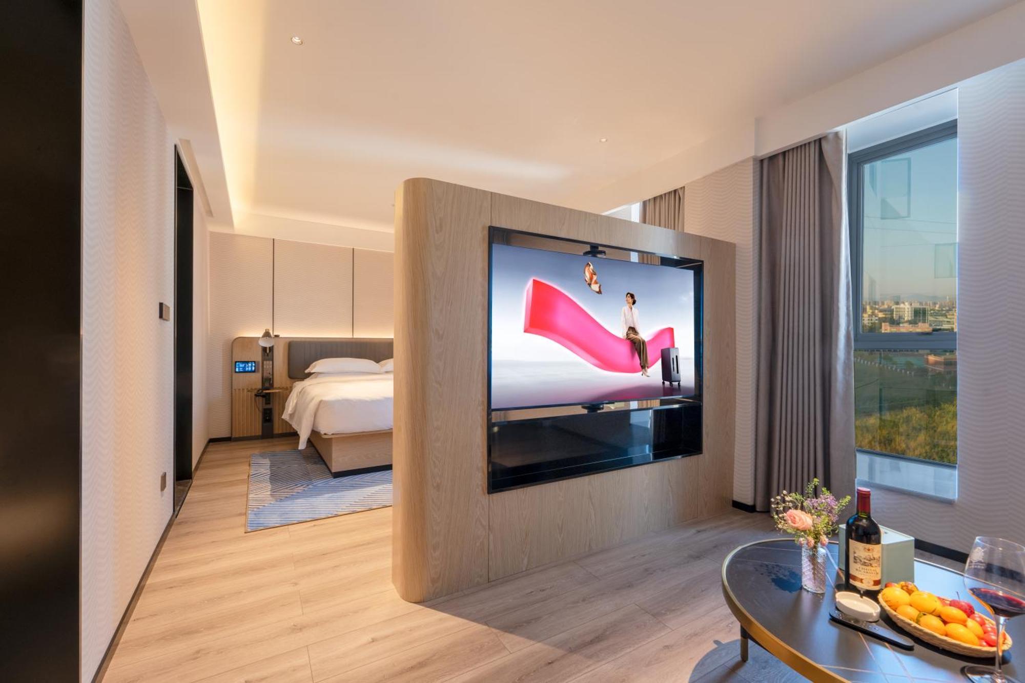 Echarm International Baiyun International Airport Qingbu Metro Branch - Free Deliver Service To Baiyun International Airport & Free Deliver Service To Fair Complex During Fair Period Hotel
