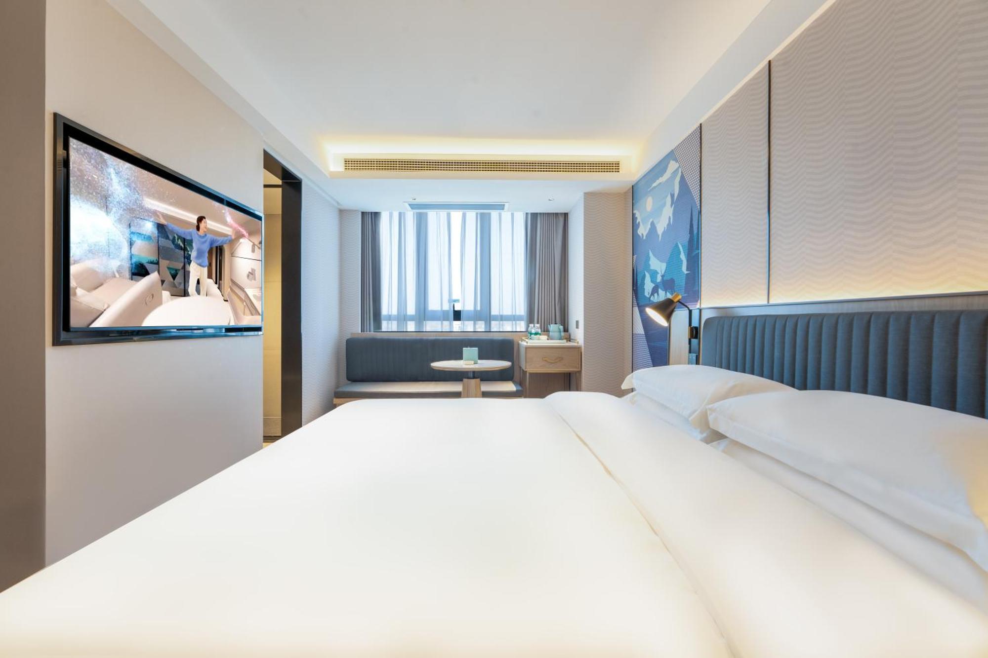 Echarm International Baiyun International Airport Qingbu Metro Branch - Free Deliver Service To Baiyun International Airport & Free Deliver Service To Fair Complex During Fair Period Hotel 4*