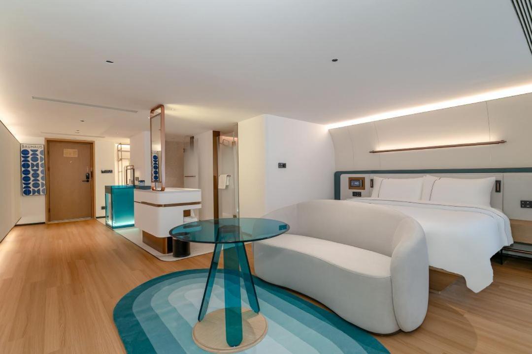 Yee Hotel