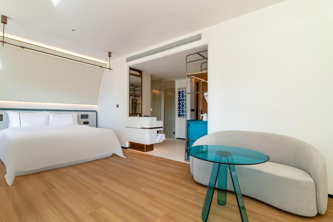 Yee Hotel