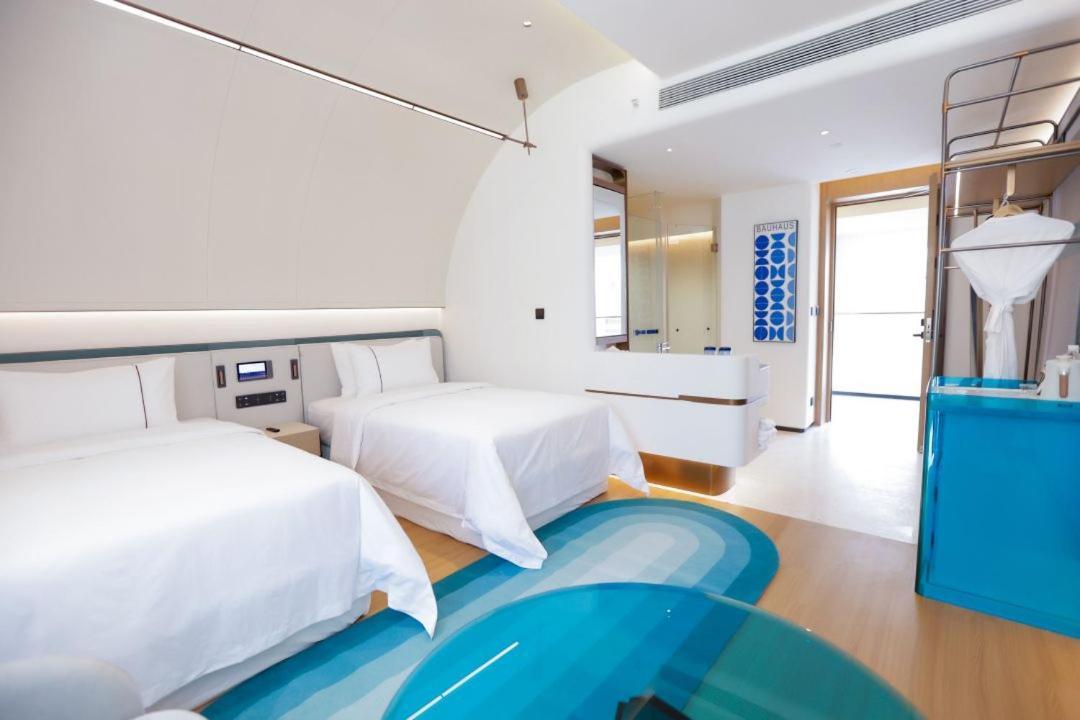 Yee Hotel 4*