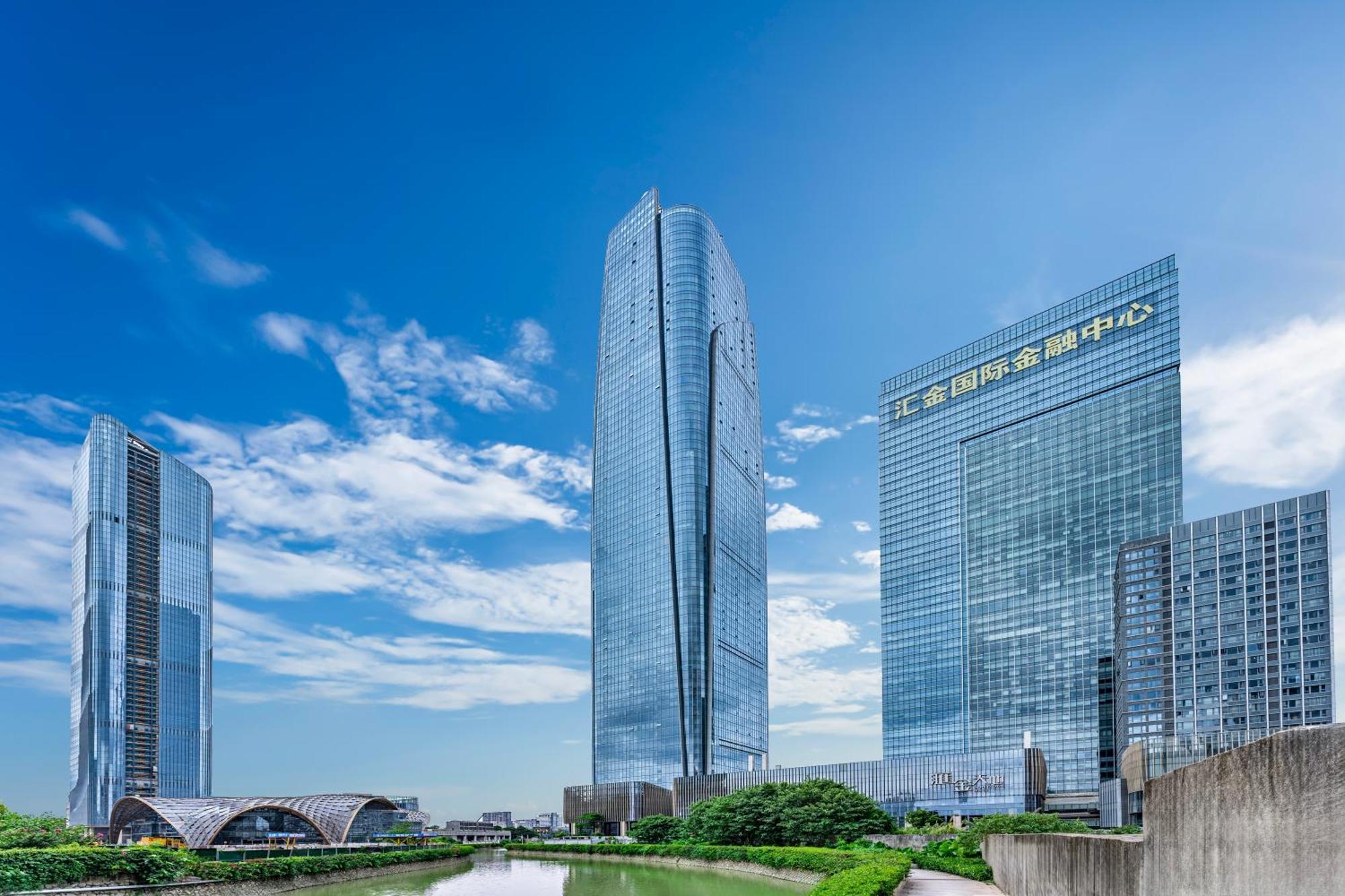 Raffles Executive - Huijin International Finance Center, Keyun Road Metro Station Branch-canton Fair Free Shuttle Hotel