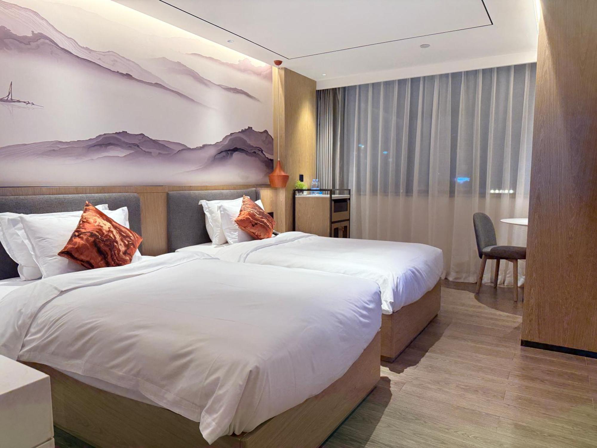 Paco Botanical Garden Metro Guangzhou-free Shuttle Bus For Fair Hotel Canton