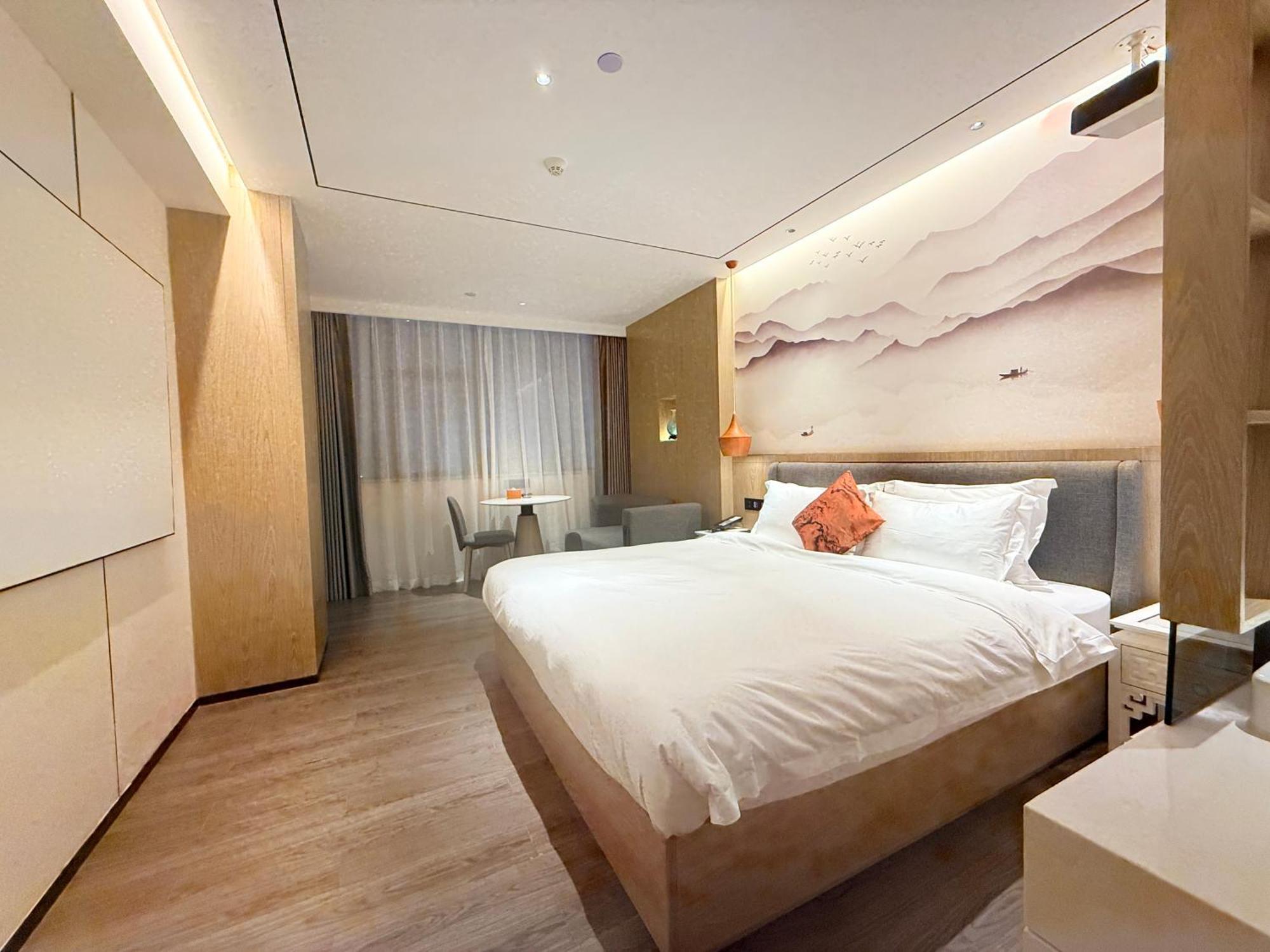 Hotel Paco Botanical Garden Metro Guangzhou-free Shuttle Bus For Fair