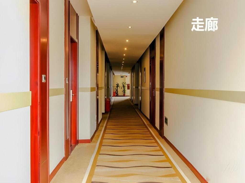 Shenggao Dongpu Branch Hotel