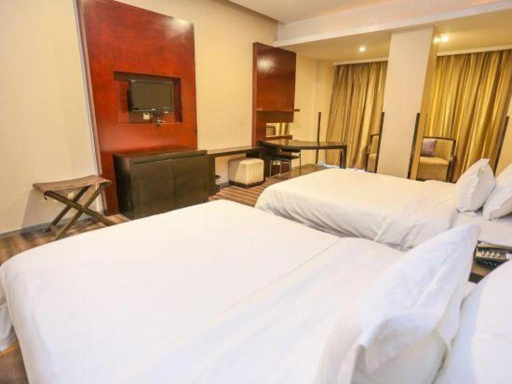 Shenggao Dongpu Branch 3*