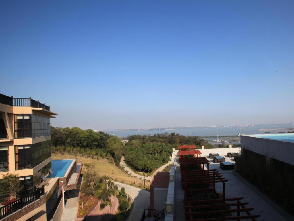 Lotus Hill Yuehai 4* Canton