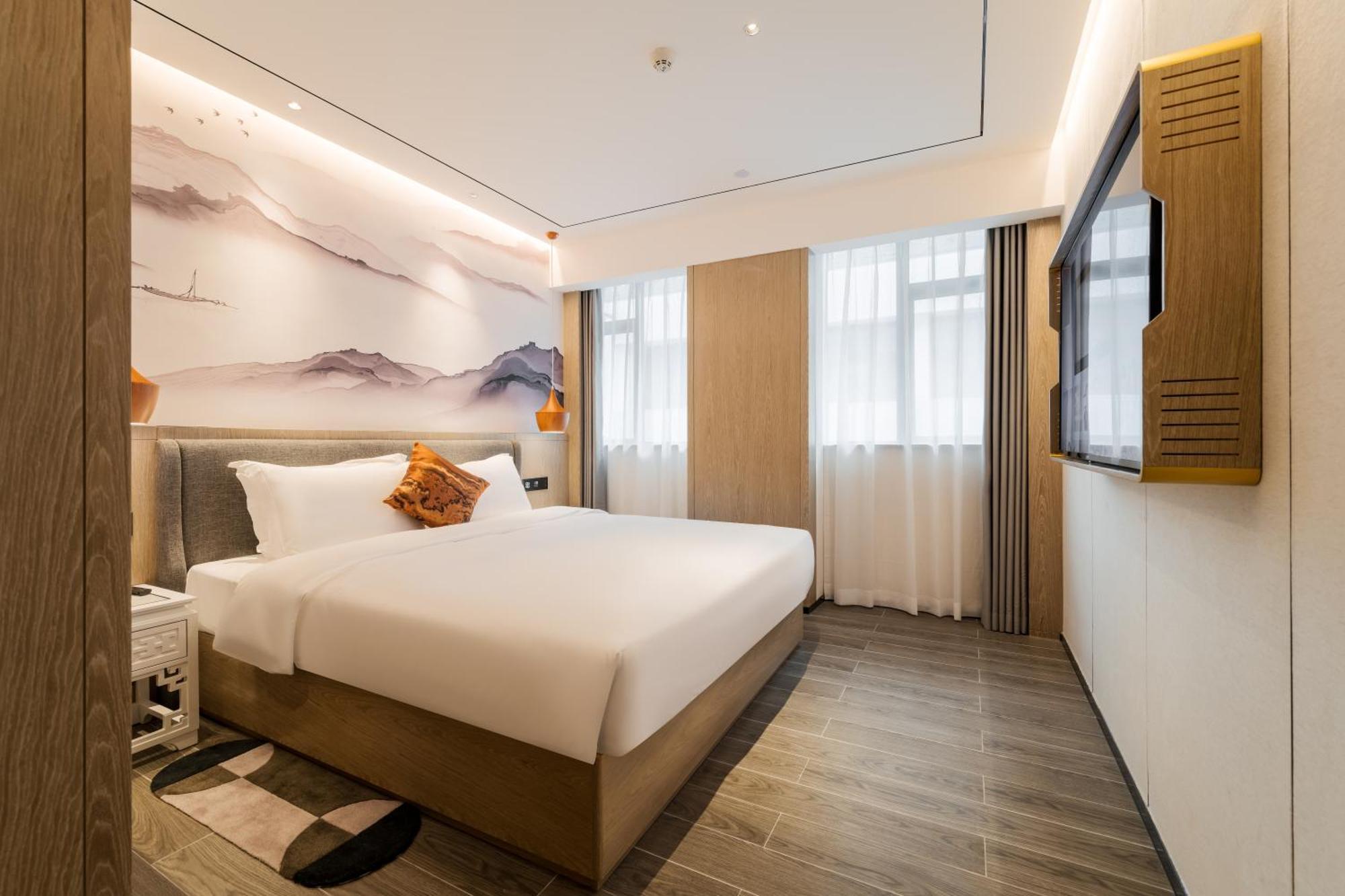 Hotel Paco Botanical Garden Metro Guangzhou-free Shuttle Bus For Fair 4*