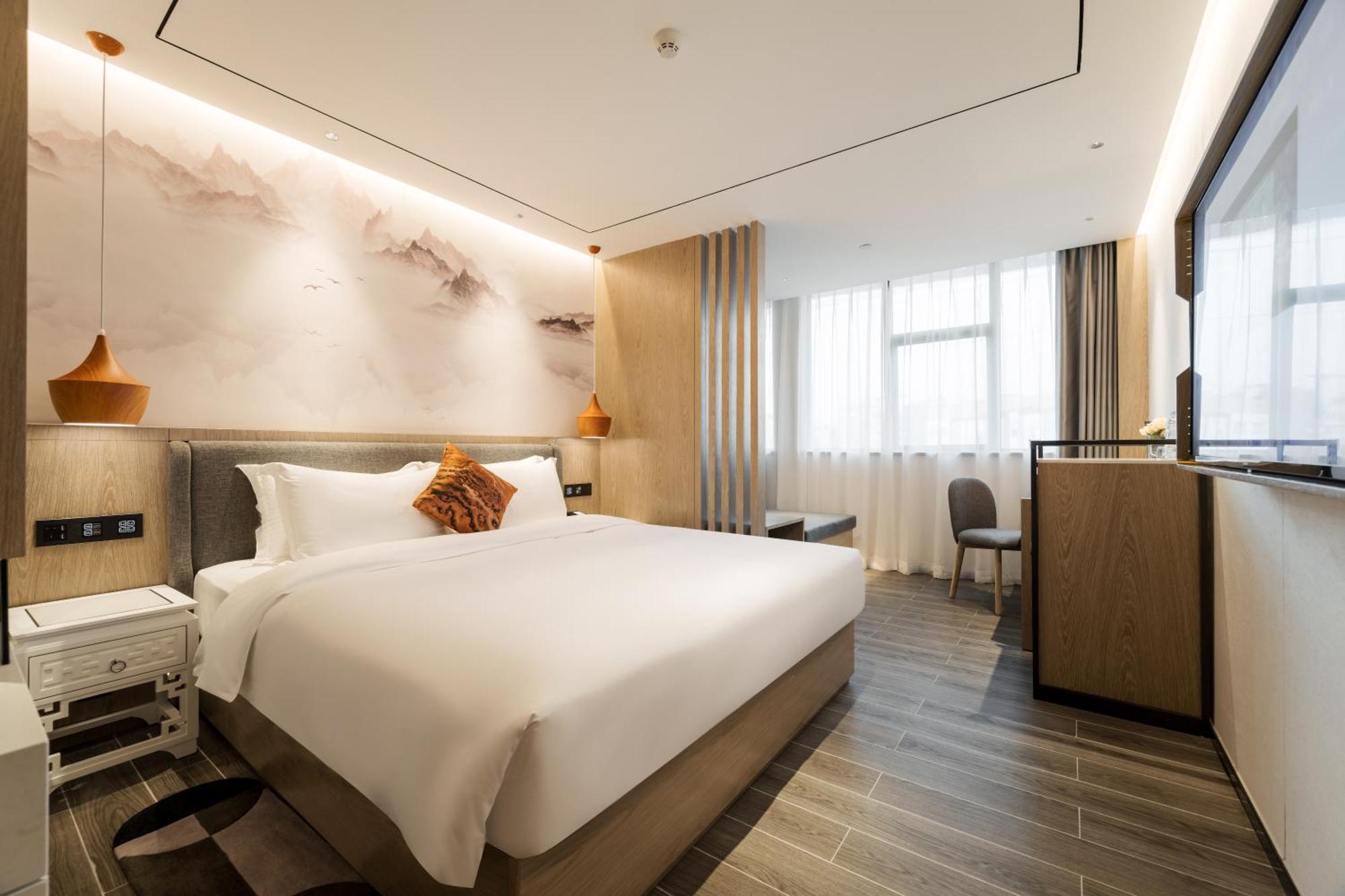 Paco Botanical Garden Metro Guangzhou-free Shuttle Bus For Fair Hotel Canton