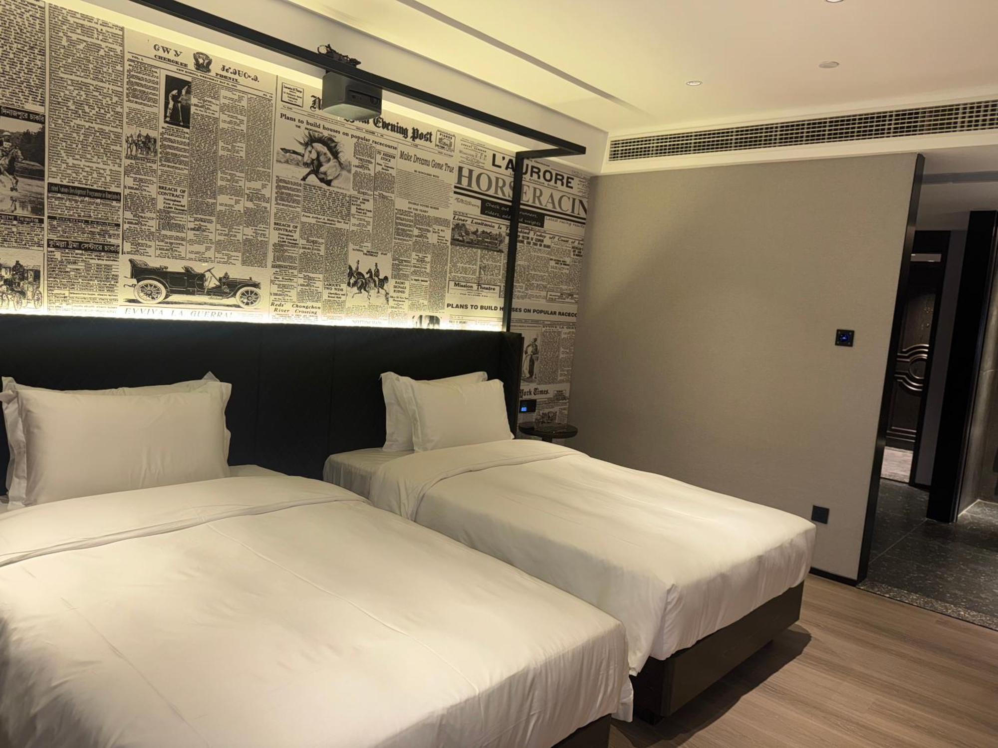 Hotel Paco Datang Metro Guangzhou-free Shuttle Bus For Fair