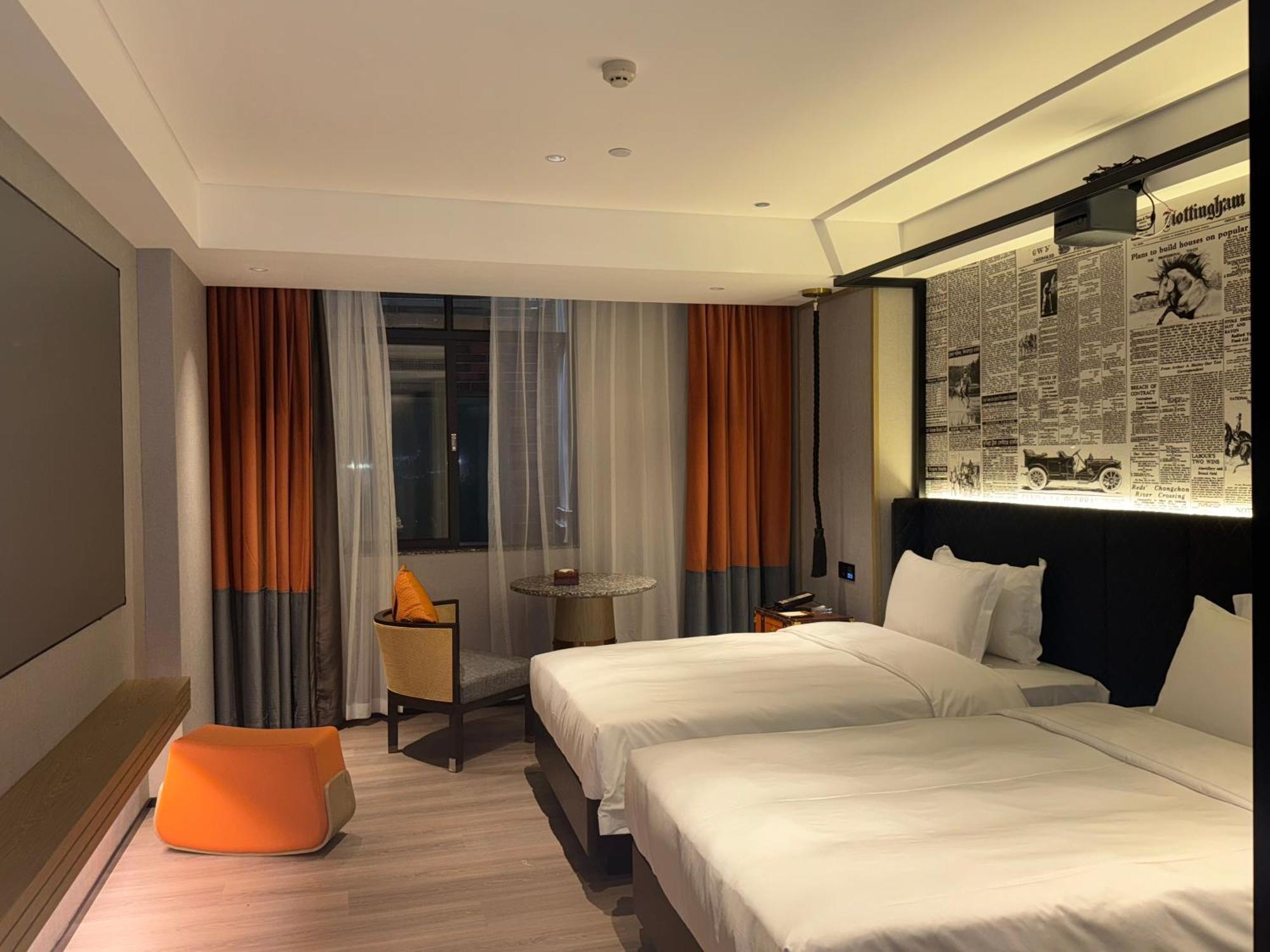 Paco Datang Metro Guangzhou-free Shuttle Bus For Fair Hotel