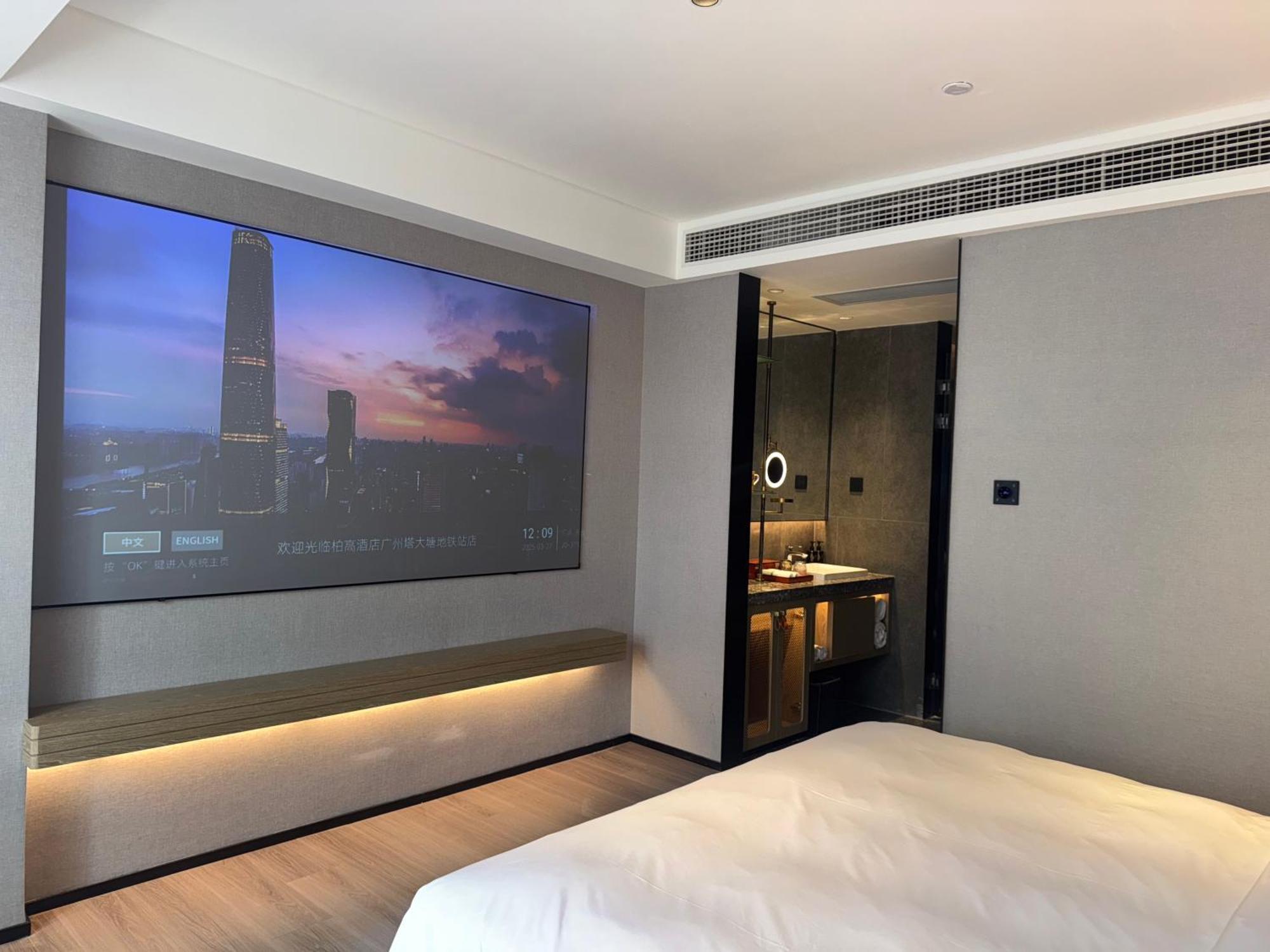 Hotel Paco Datang Metro Guangzhou-free Shuttle Bus For Fair Guangzhou