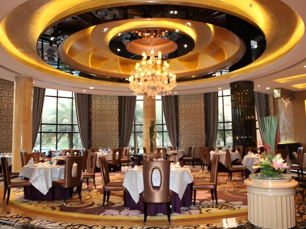 Chateau Starriver Peninsula 5* Guangzhou