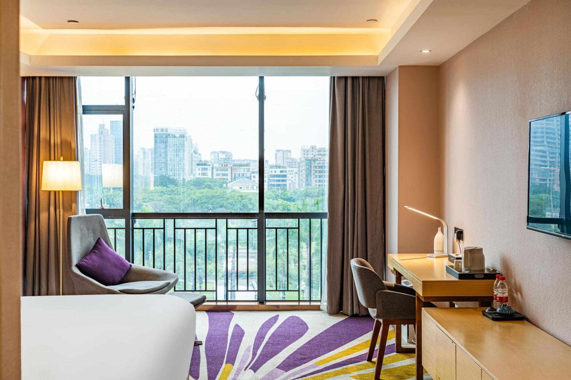 Echarm International Baiyun International Airport Huadu Plaza Branch - Free Deliver Service To Baiyun International Airport & Free Deliver Service To Fair Complex During Fair Period Guangzhou