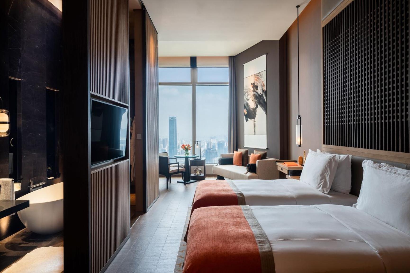 Jumeirah Guangzhou-complimentary Shuttle Bus To Fair Complex Hotel