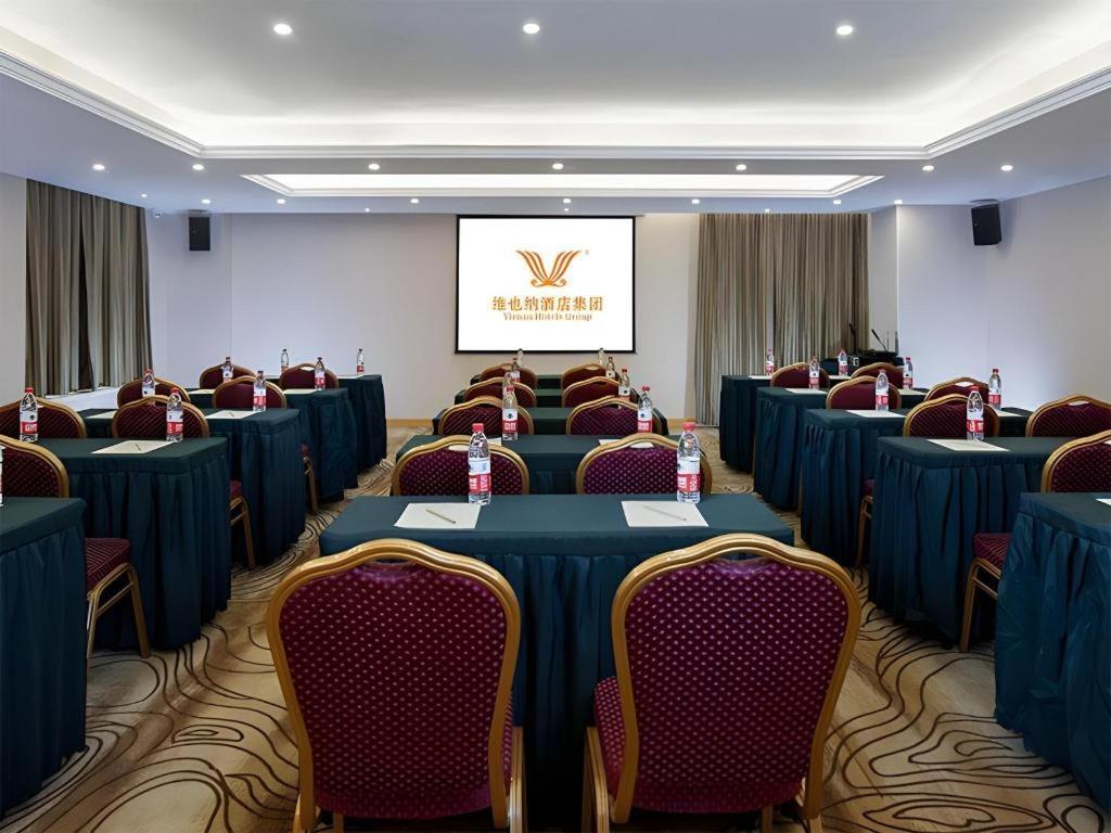 Vienna Huadu Sunac Cultural Tourism Shiling 3* Guangzhou