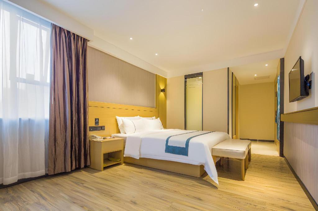 Comfort Jiahe Wanggang Metro Station Police Academy Changhong Hotel 2*
