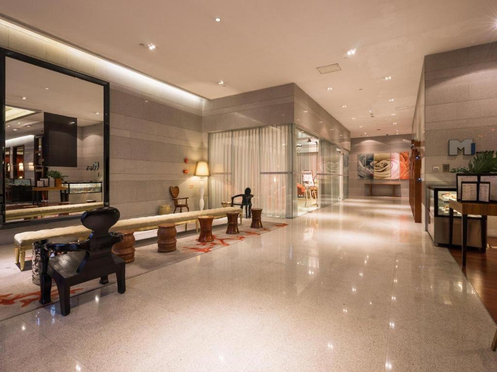 Carat Hotel