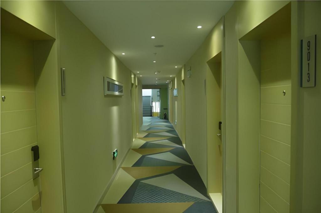 Comfort Jiaokou Metro Station Hotel Guangzhou