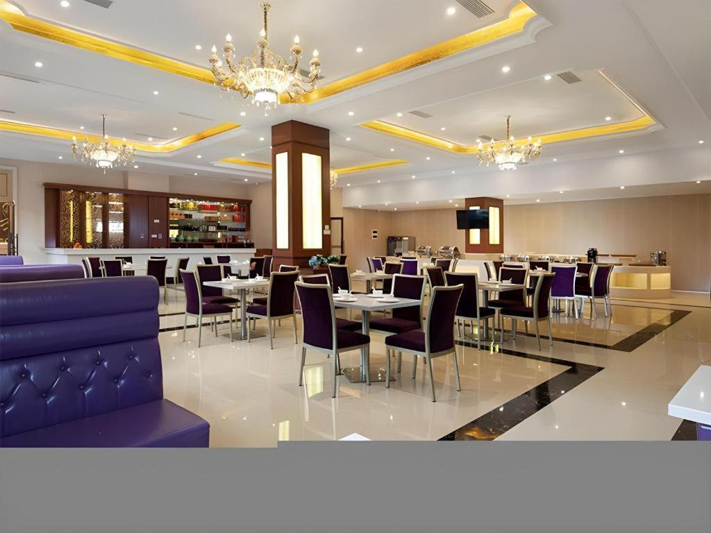 Vienna Huadu Sunac Cultural Tourism Shiling Hotel Guangzhou