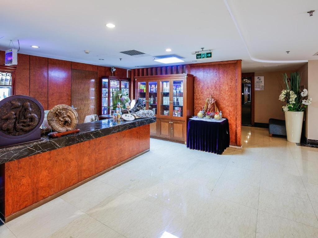 Poly 4* Guangzhou