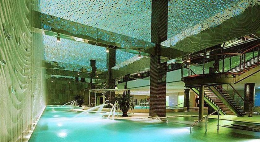 Hotel Guangdong Nanmei Osotto 4*