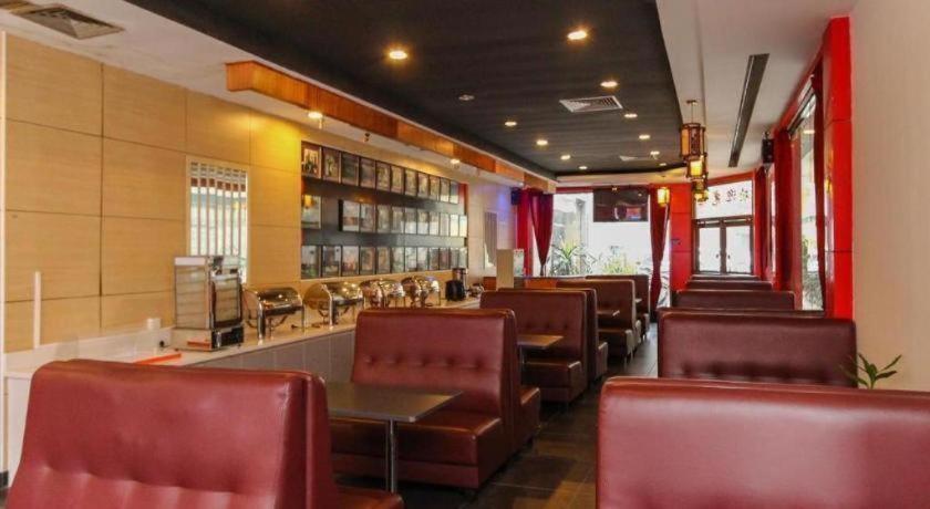 Shenggao Dongpu Branch Hotel 3*