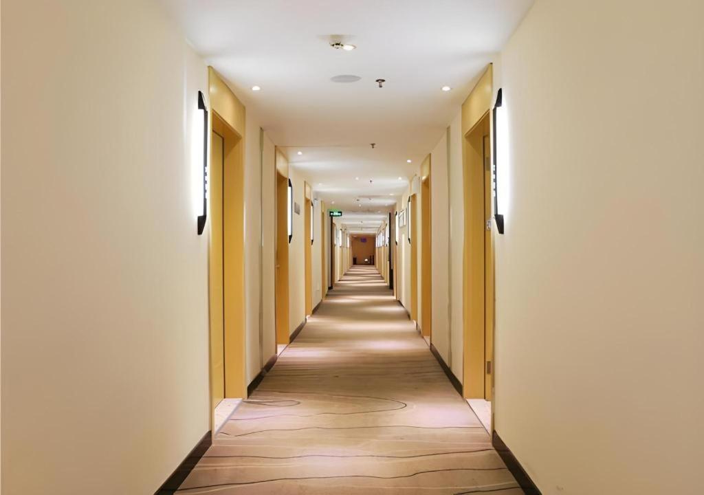 Comfort Renhe Metro Station Huatong Plaza Hotel Guangzhou