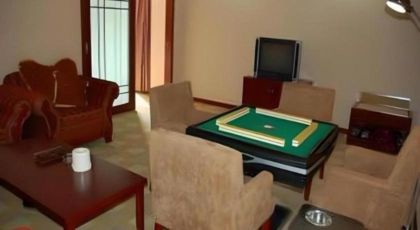 Yue Lai Yue Hotel