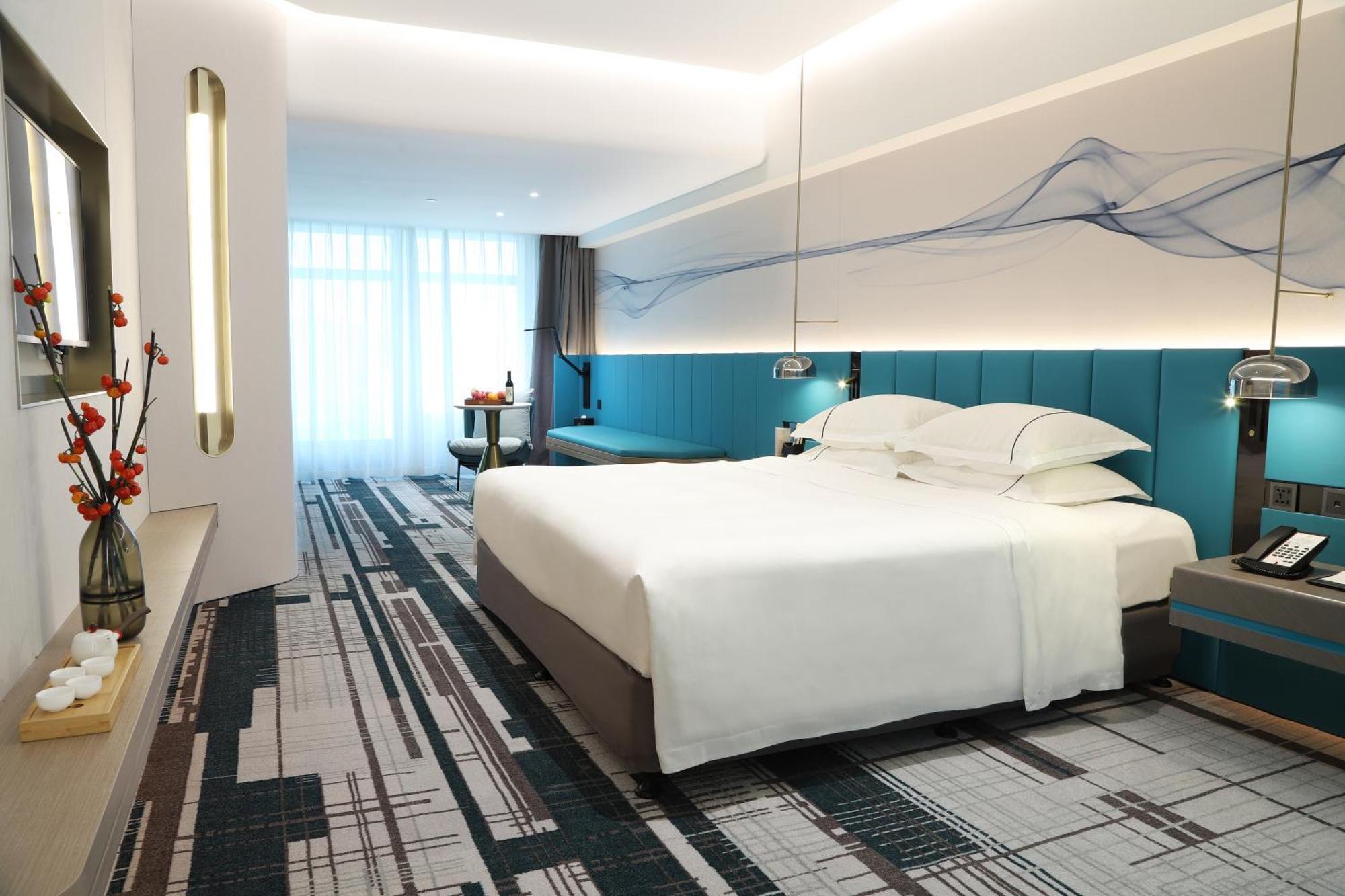International Guangdong - Free Shuttle Bus To Fair Complex & Overseas Buyer Registration Services During Fair Period Hotel 5*