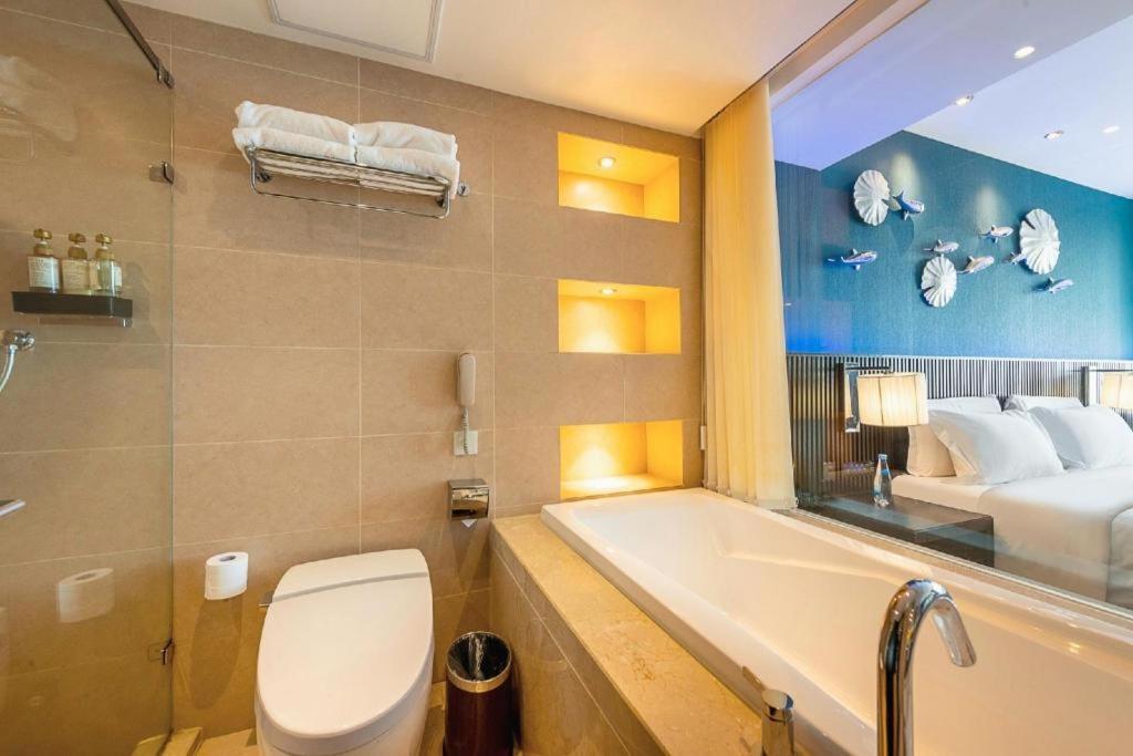 Hotel Crystal Orange 4*