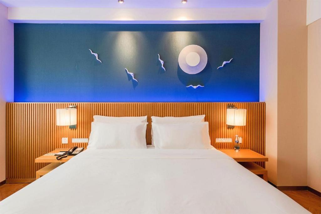 Hotel Crystal Orange